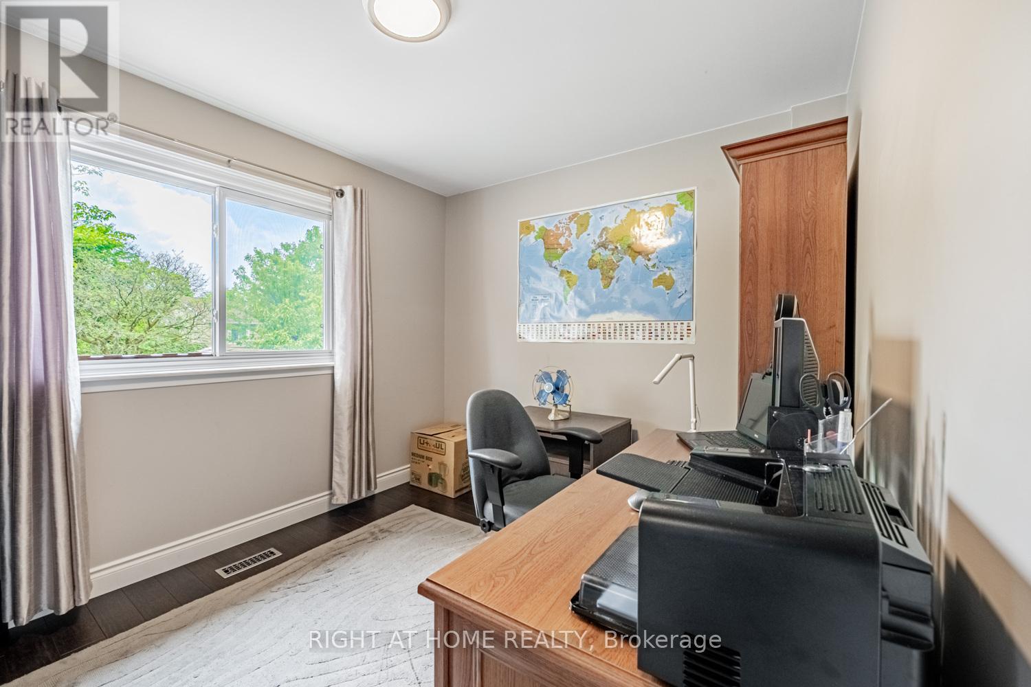 19 - 345 Meadows Boulevard W, Mississauga, Ontario L4Z 1G5 - Photo 26 - W12349605