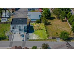 877B CONTOUR STREET, Ottawa, Ontario