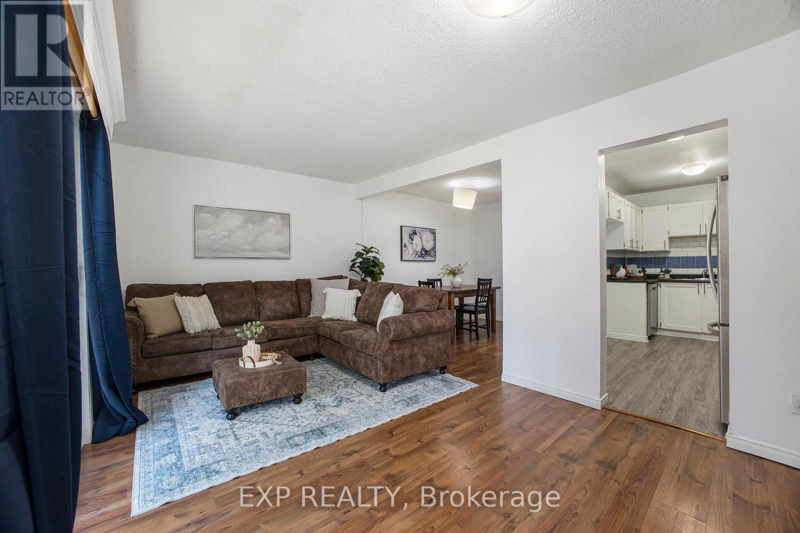 Property at 68 - 30 BANEBERRY CRESCENT image 3