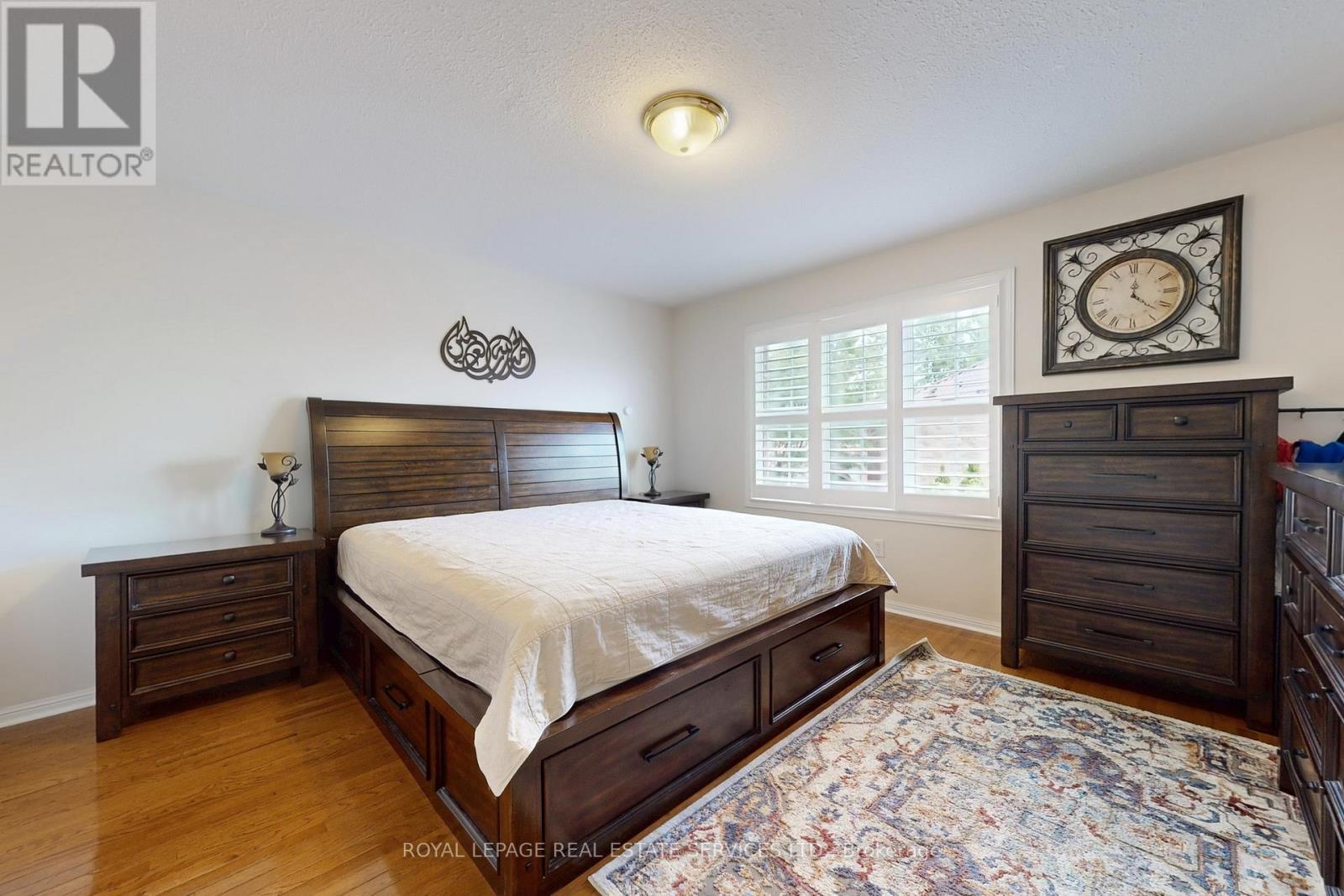 3909 Mayla Drive, Mississauga, Ontario L5M 7Y8 - Photo 21 - W12349616