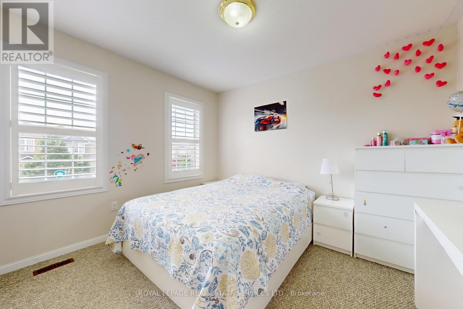 3909 Mayla Drive, Mississauga, Ontario L5M 7Y8 - Photo 27 - W12349616