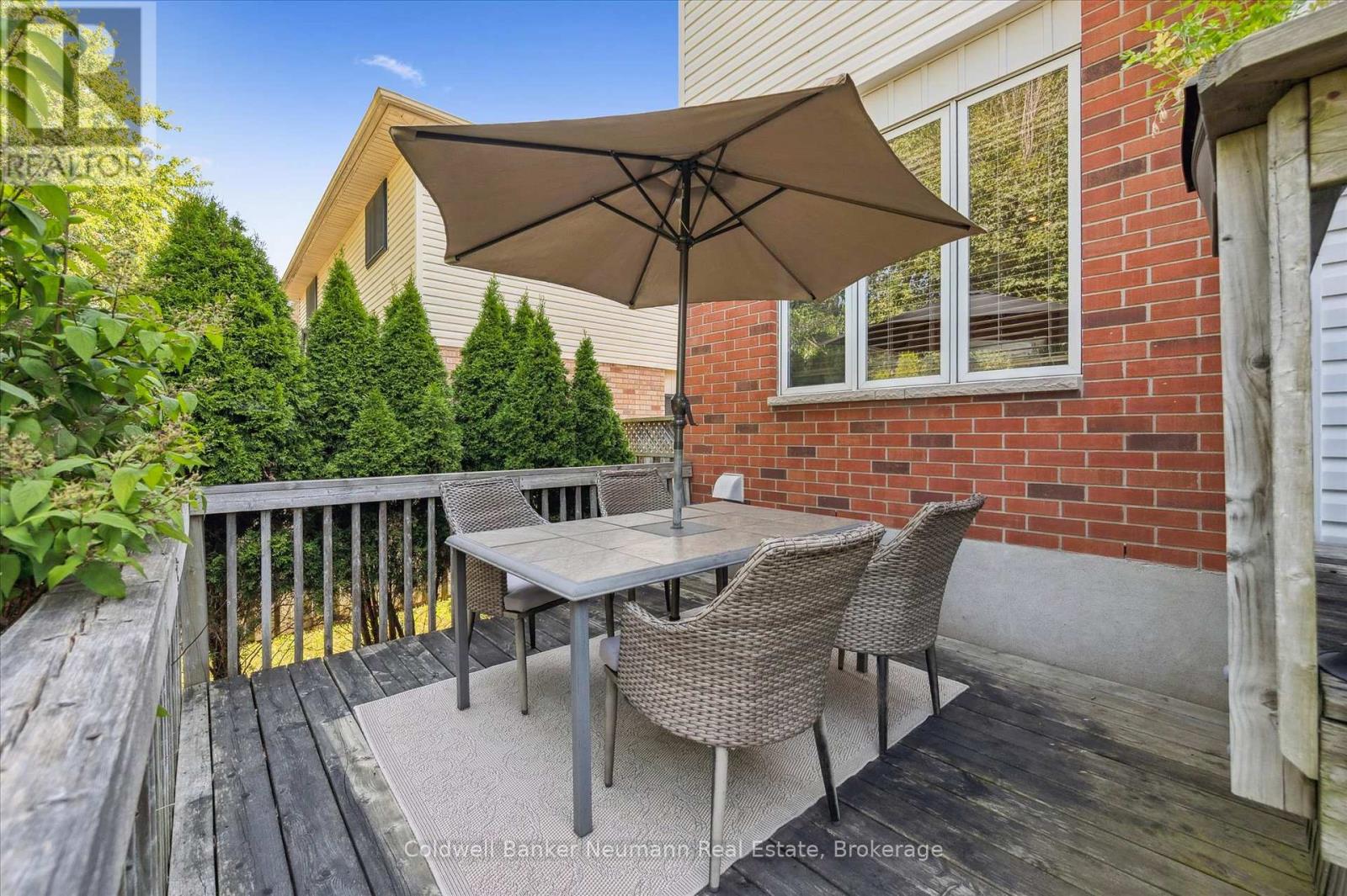 56 Hayward Crescent, Guelph, Ontario N1G 5A3 - Photo 23 - X12349671