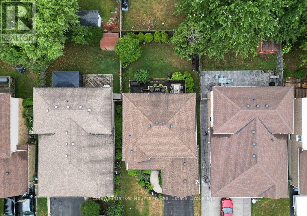 56 Hayward Crescent, Guelph, Ontario N1G 5A3 - Photo 26 - X12349671