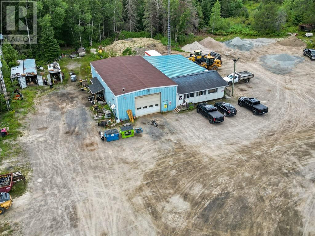 2242-2244 Lee Valley Road, Espanola, Ontario  P5E 1P6 - Photo 3 - 2124155