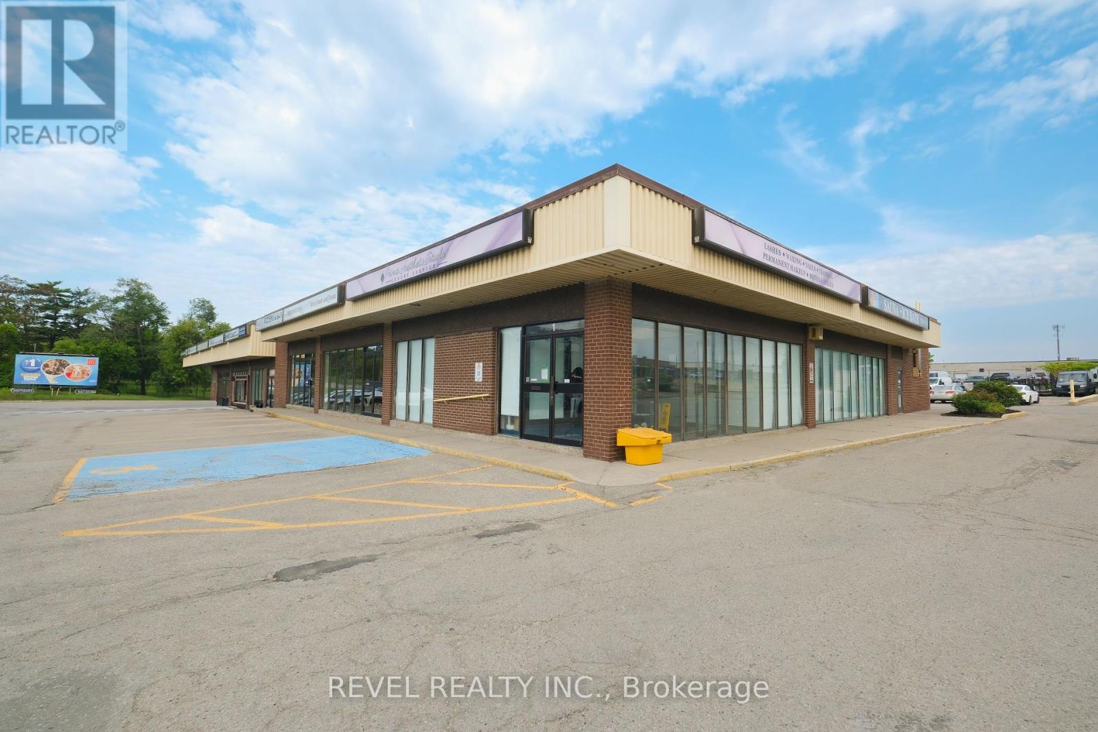 1 - 350 WENTWORTH STREET E, Oshawa, Ontario