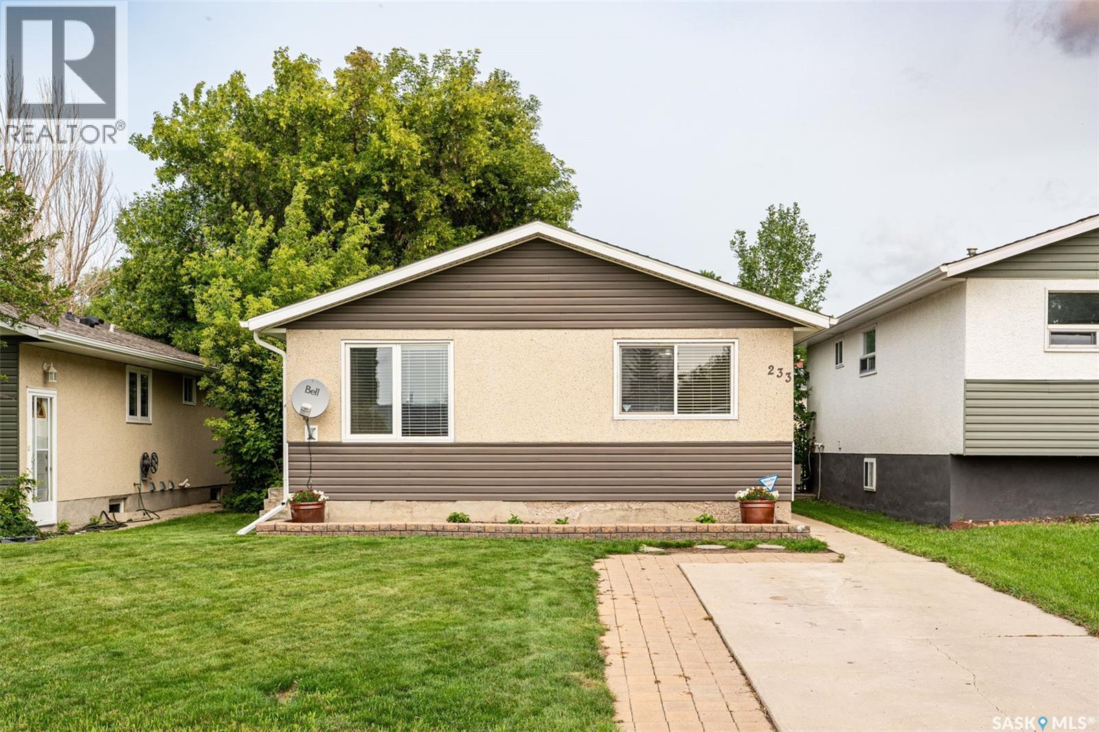 Property at 233 Boychuk DRIVE image 2