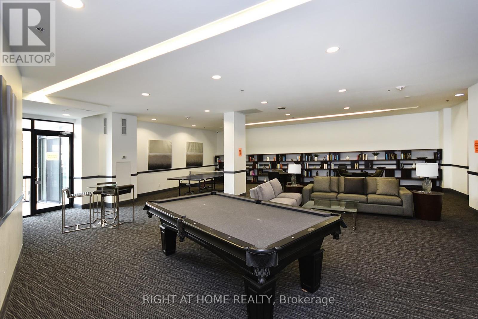 312 - 2910 Highway No, 7 Road W, Vaughan, Ontario  L4K 0H8 - Photo 3 - N12349694