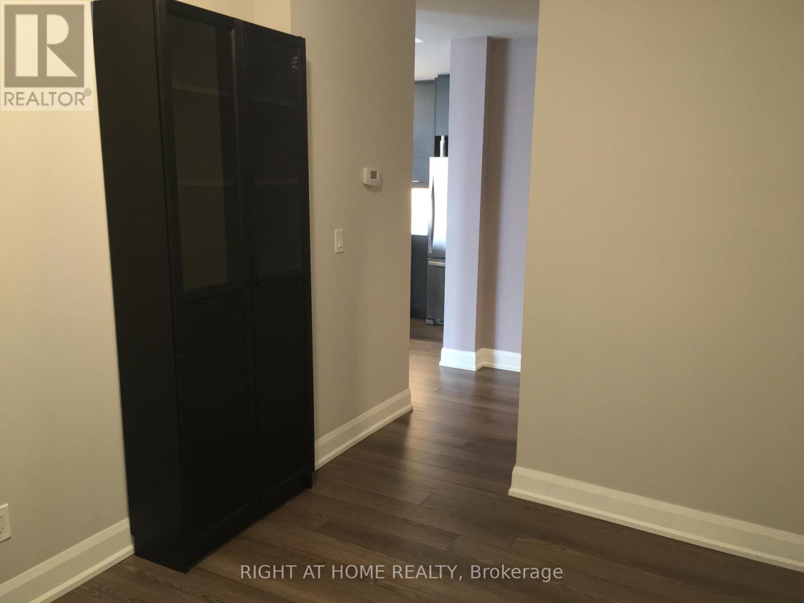 312 - 2910 Highway No, 7 Road W, Vaughan, Ontario  L4K 0H8 - Photo 7 - N12349694