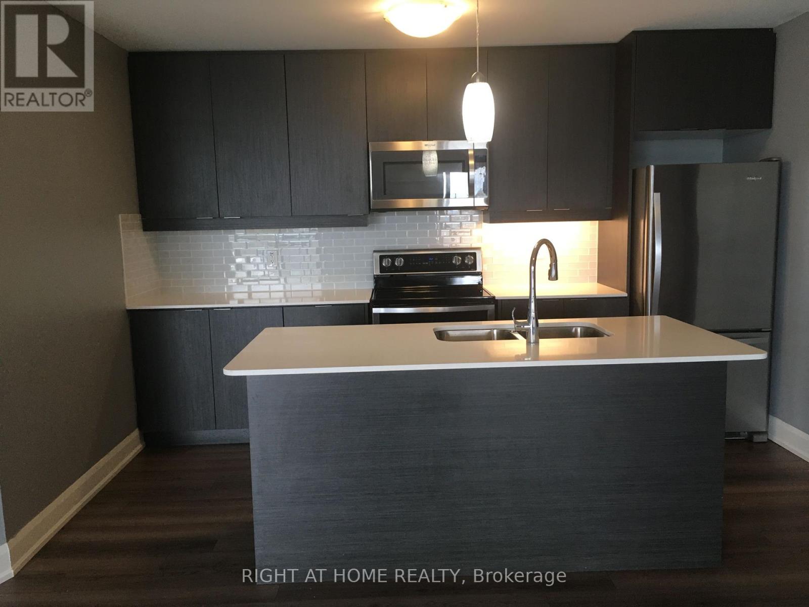 312 - 2910 Highway No, 7 Road W, Vaughan, Ontario  L4K 0H8 - Photo 9 - N12349694