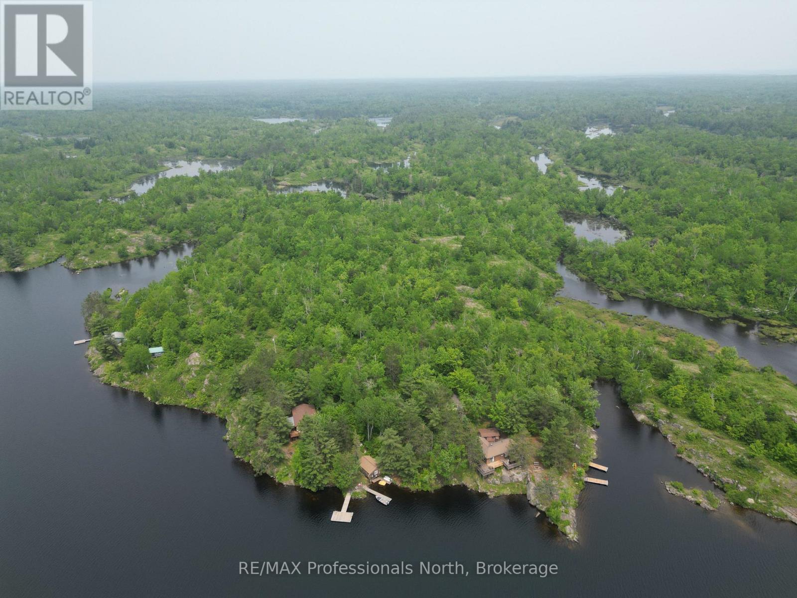 11437 Devils Lake Wao, Minden Hills, Ontario  K0M 2L1 - Photo 2 - X12229851