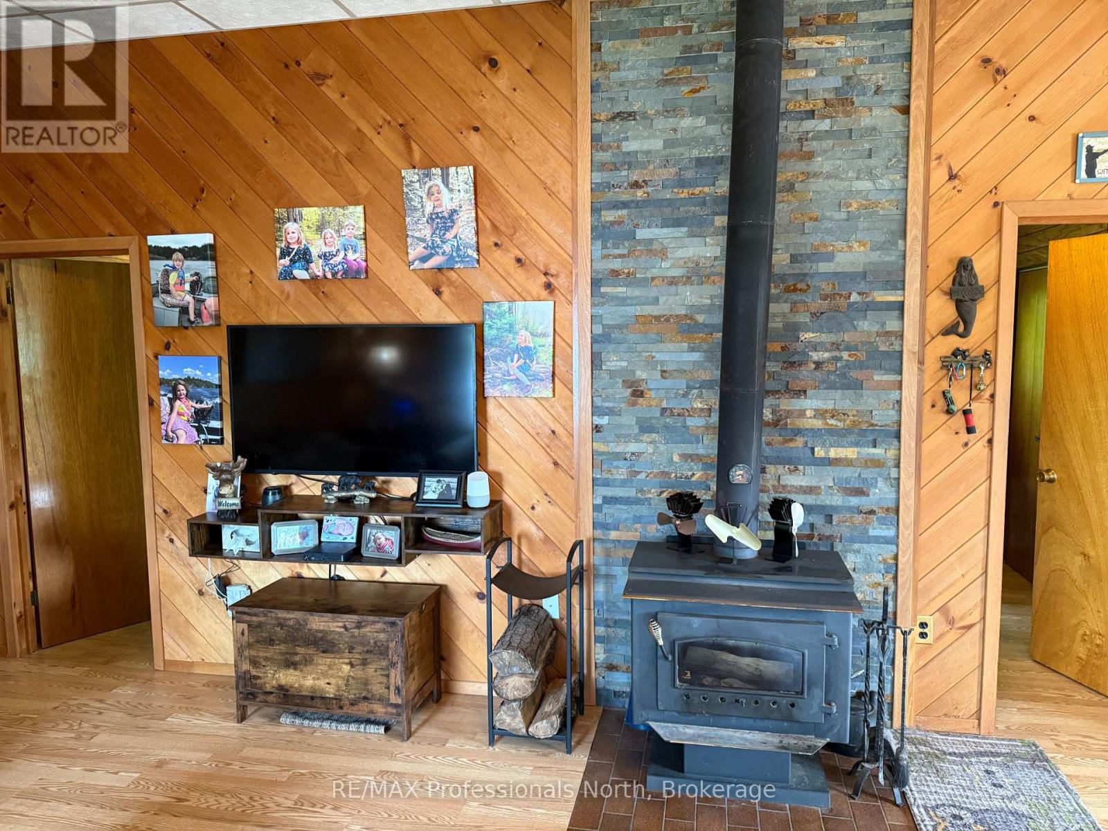 11437 Devils Lake Wao, Minden Hills, Ontario  K0M 2L1 - Photo 14 - X12229851