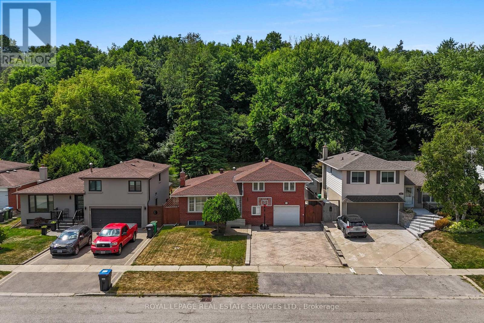 163 CONNAUGHT CRESCENT, Caledon, Ontario