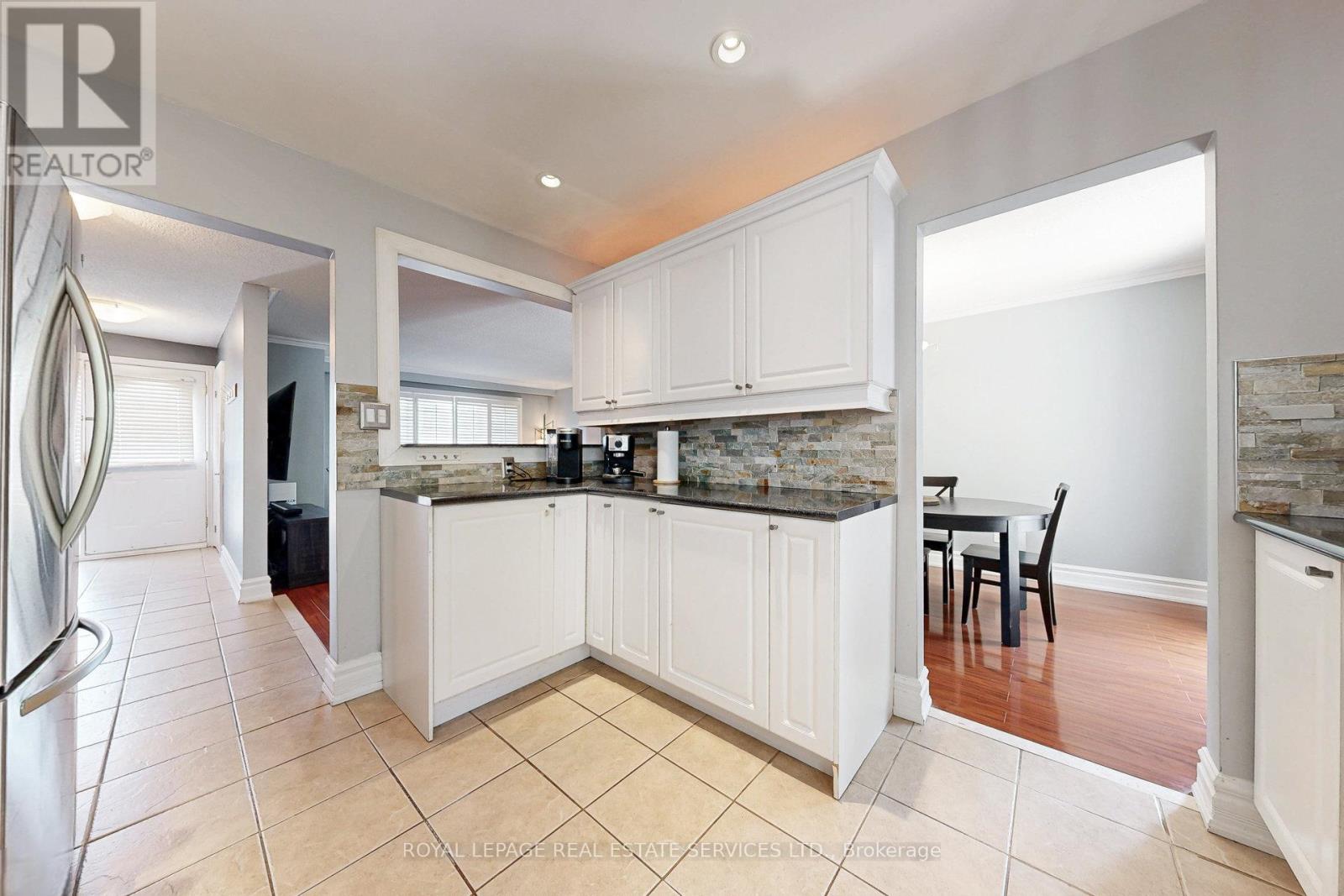 163 Connaught Crescent, Caledon, Ontario  L7E 2S8 - Photo 12 - W12349686
