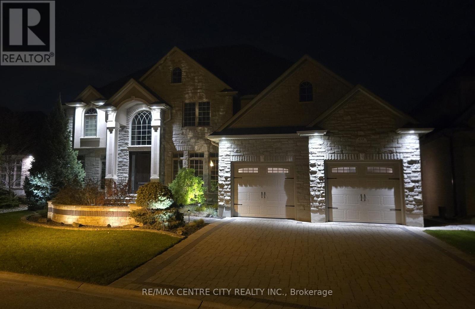 458 Eagletrace Drive, London North, Ontario  N6G 0E7 - Photo 2 - X12349728