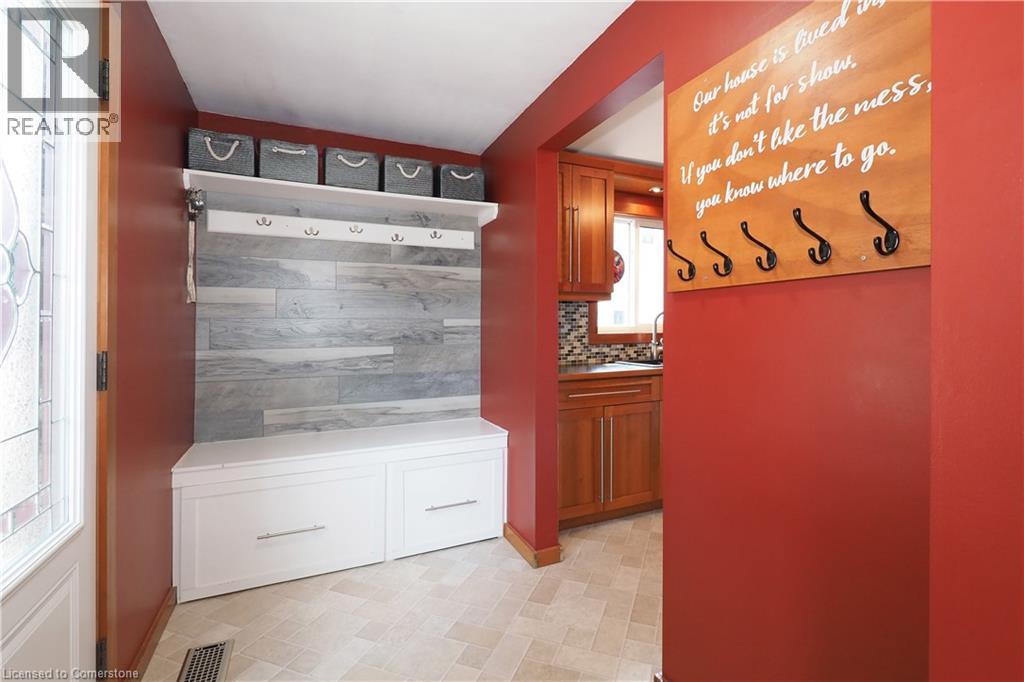 Property at 462 DRIFTWOOD Drive image 5