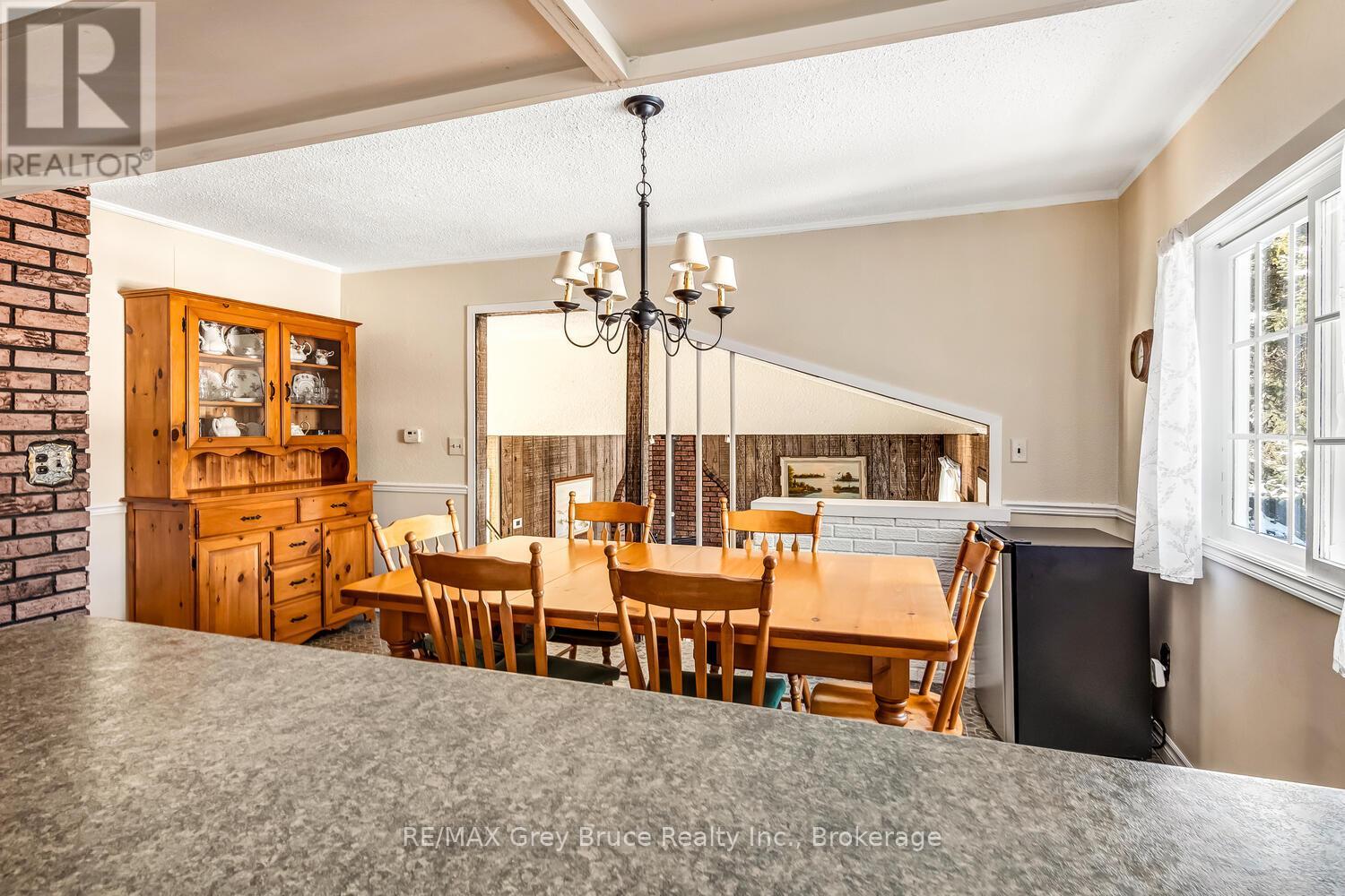 71 William Court, South Bruce Peninsula, Ontario  N0H 2T0 - Photo 14 - X12349710