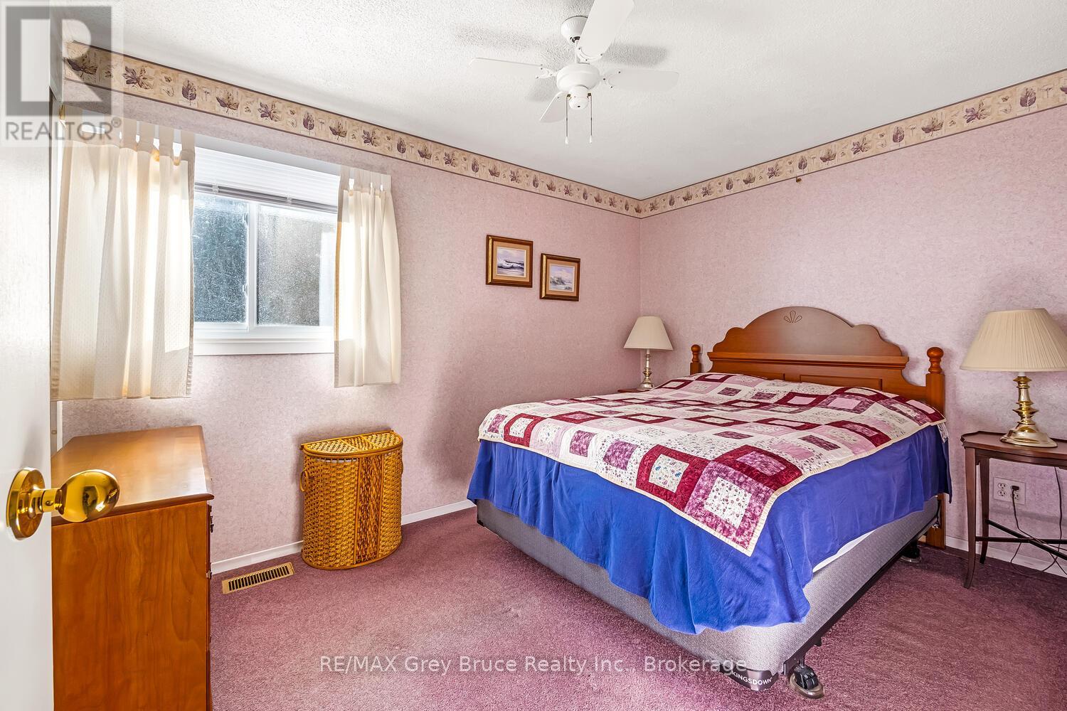 71 William Court, South Bruce Peninsula, Ontario  N0H 2T0 - Photo 18 - X12349710