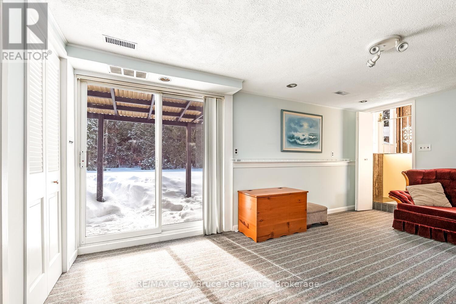 71 William Court, South Bruce Peninsula, Ontario  N0H 2T0 - Photo 24 - X12349710