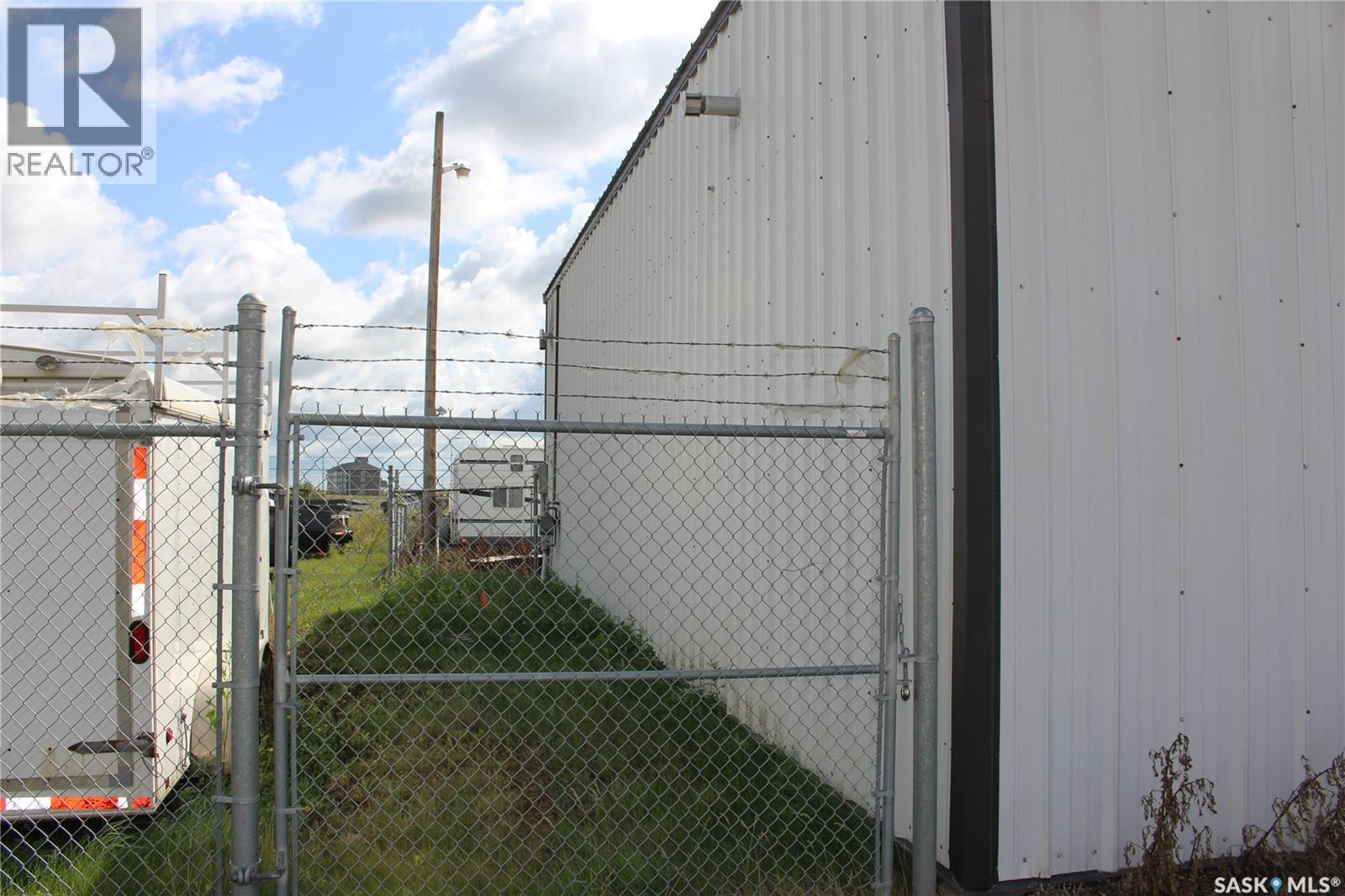 39 Highland Road, Moose Jaw, Saskatchewan  S6J 1M5 - Photo 24 - SK015840