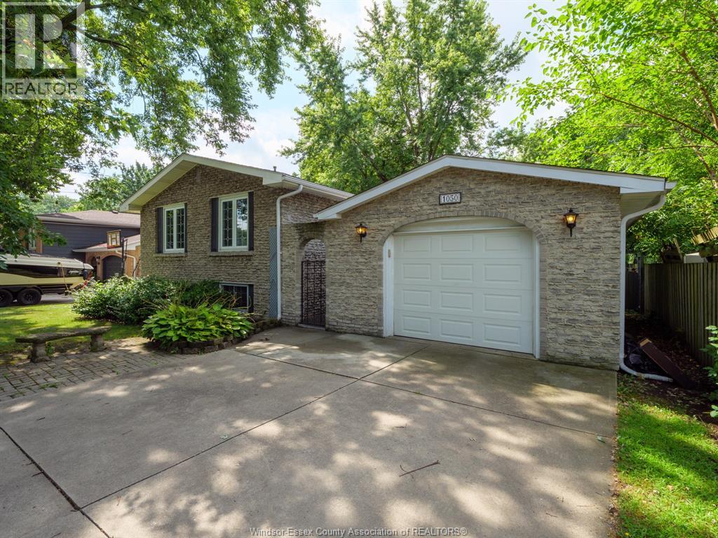 Property at 1050 REAUME ROAD image 2