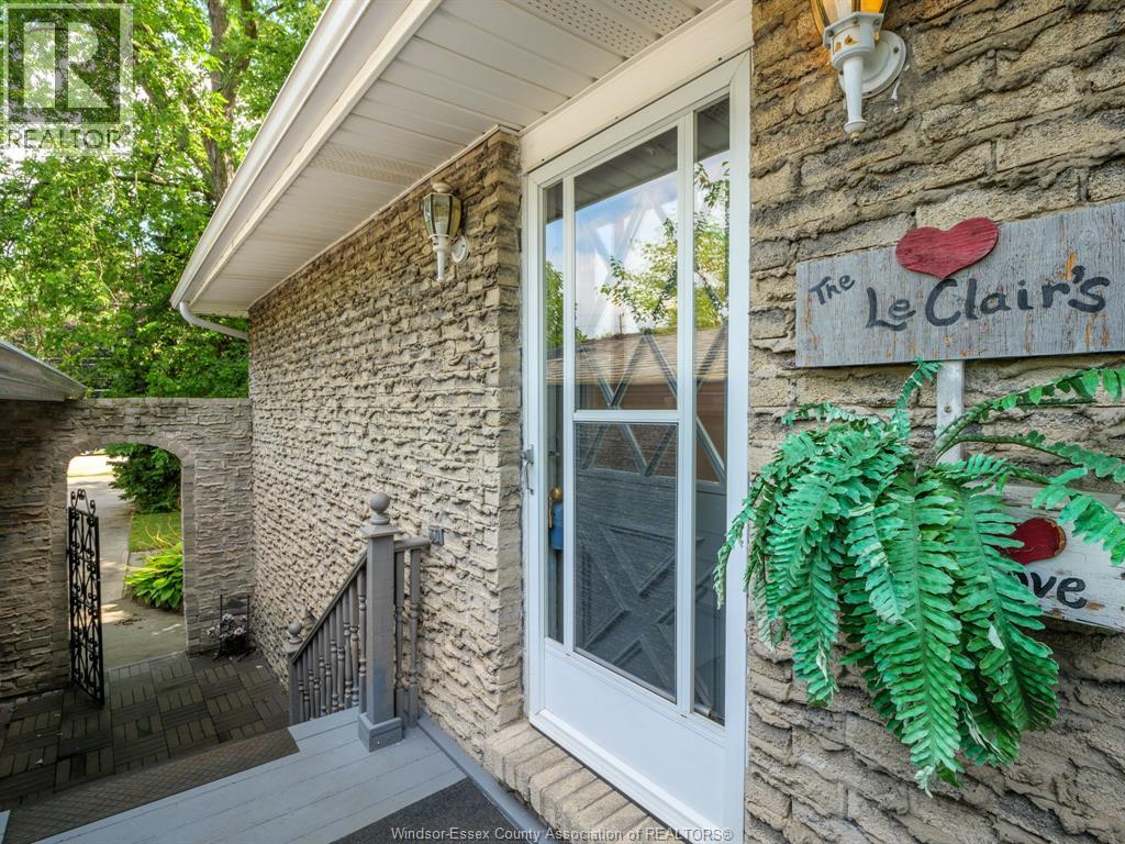 Property at 1050 REAUME ROAD image 5
