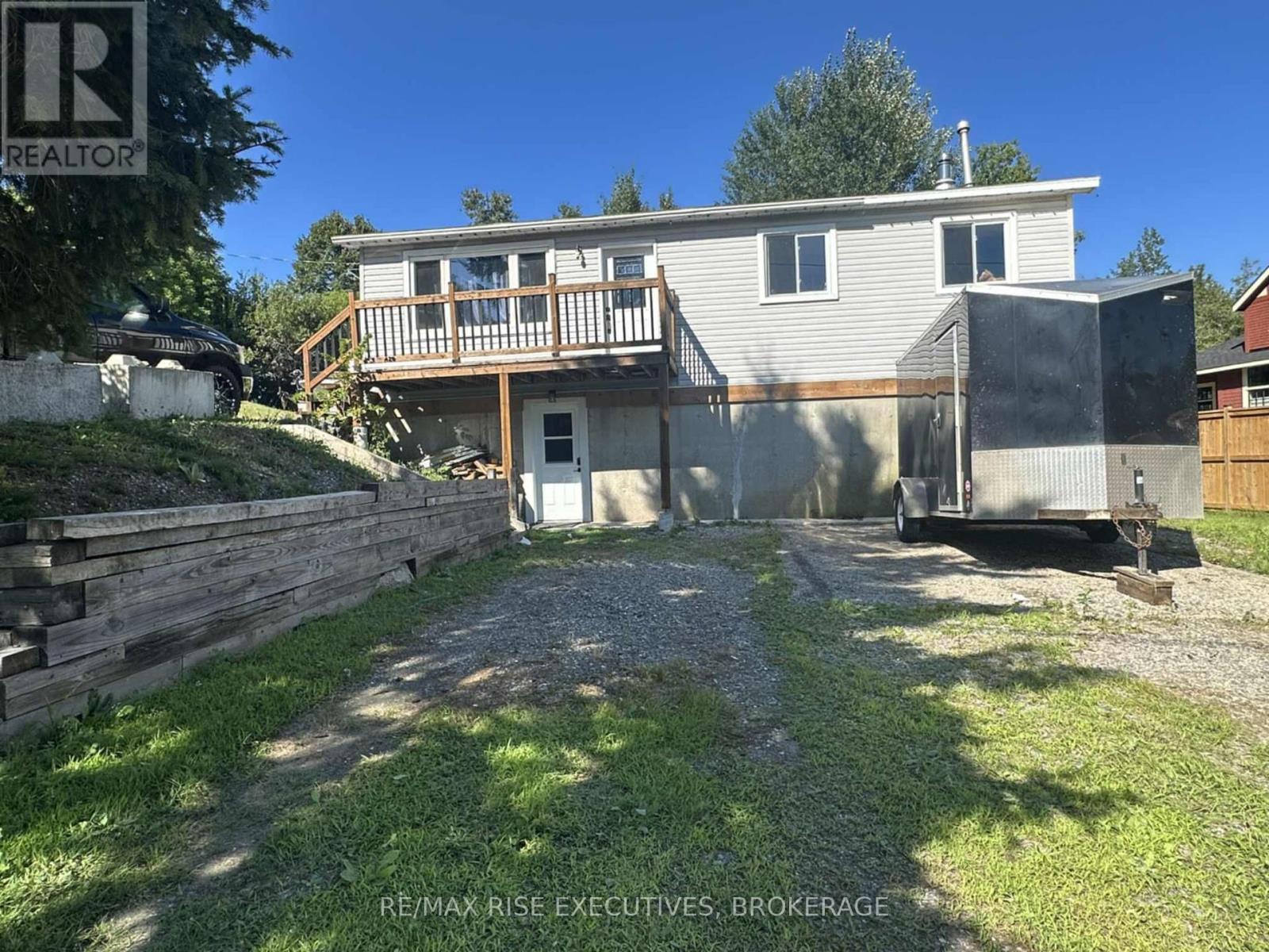 1002 School House Road, Central Frontenac, Ontario  K0G 1J0 - Photo 1 - X12306736