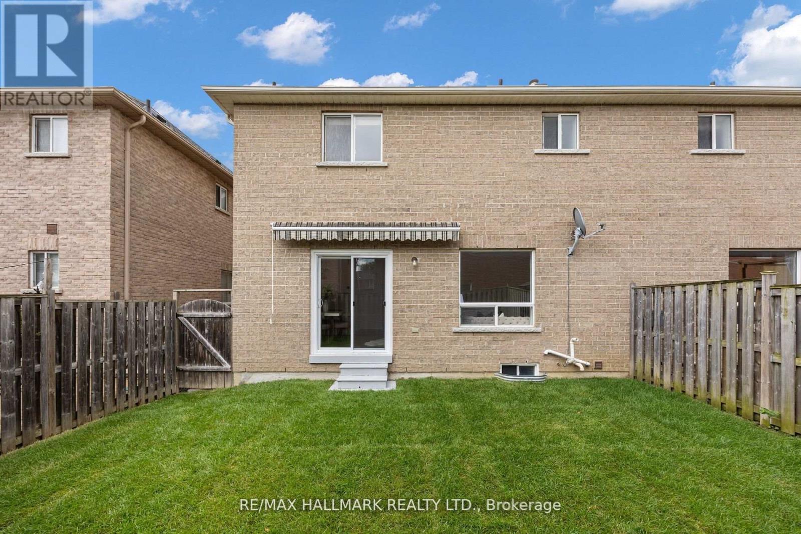83 Matthew Boyd Crescent, Newmarket, Ontario  L3X 3C5 - Photo 25 - N12349702