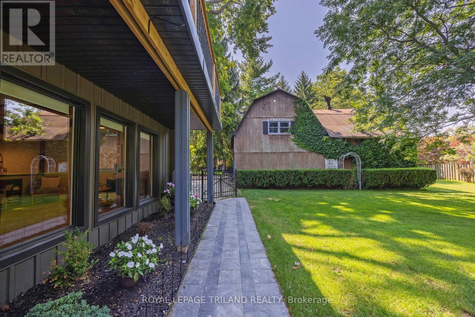 58 Crescent Avenue, St. Thomas, Ontario  N5P 2K3 - Photo 42 - X12349797