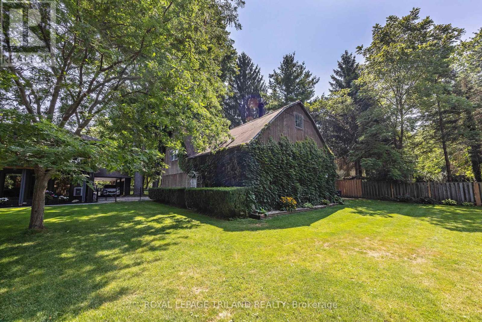 58 Crescent Avenue, St. Thomas, Ontario  N5P 2K3 - Photo 44 - X12349797
