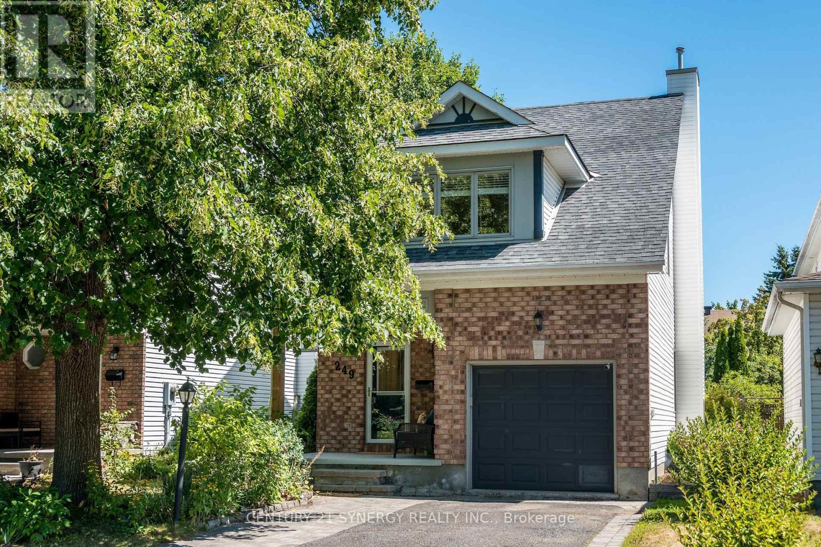 249 MARKLAND CRESCENT E, Ottawa, Ontario