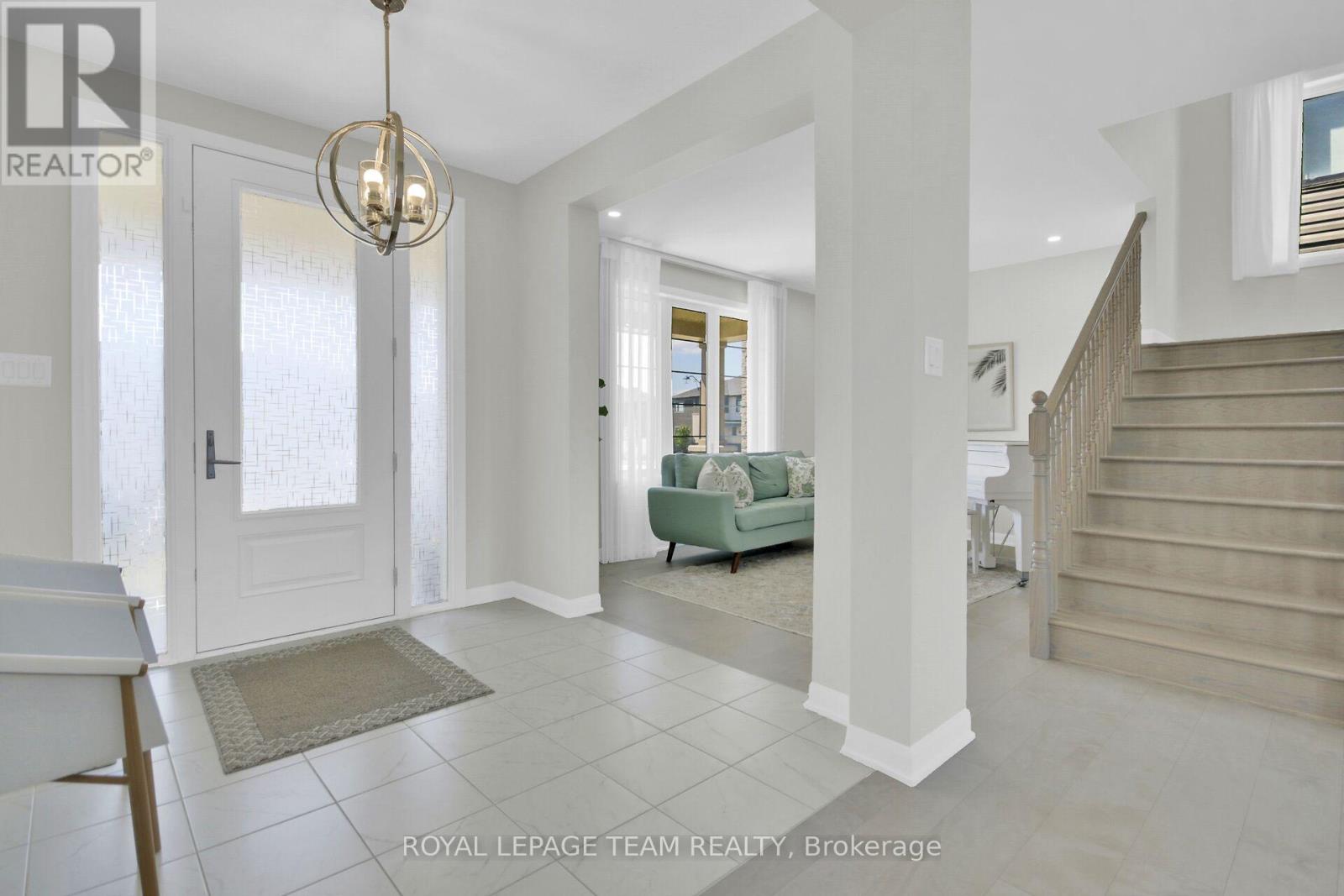 Property at 737 COAST CIRCLE image 5