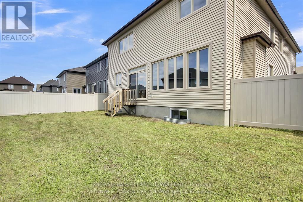 620 Sora Way, Ottawa, Ontario  K1T 0N7 - Photo 45 - X12349868