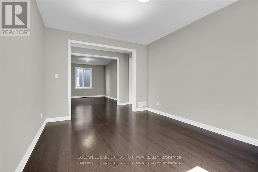 Property at 620 SORA WAY image 5