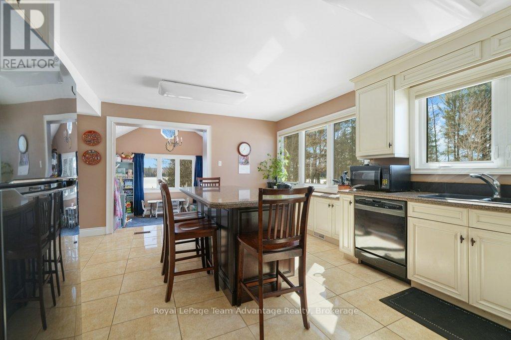 2 Tally Ho-Swords Road, Seguin, Ontario  P2A 2W9 - Photo 11 - X12297167