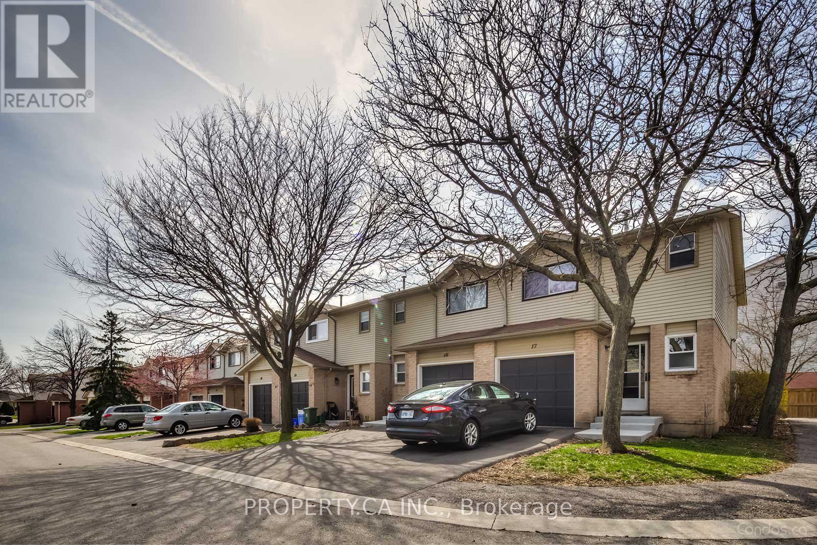 47 - 14 Derby Street, Hamilton, Ontario  L8W 3T5 - Photo 2 - X12344472