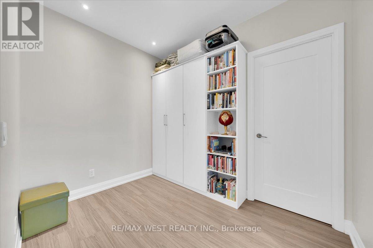 1603 - 56 Annie Craig Drive, Toronto, Ontario  M8V 0C4 - Photo 11 - W12349726