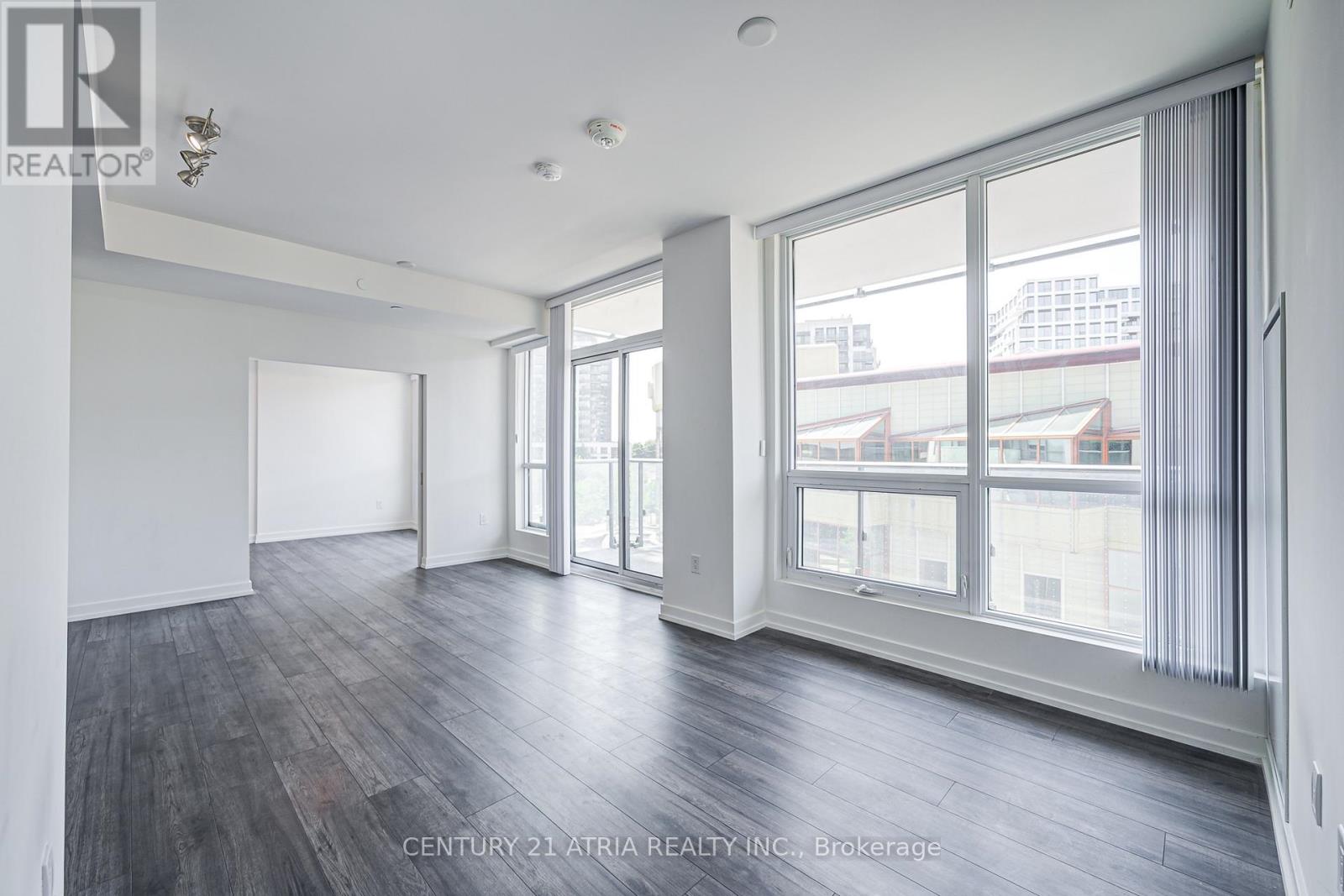 401 - 10 De Boers Drive, Toronto, Ontario  M3J 0H1 - Photo 12 - W12349735