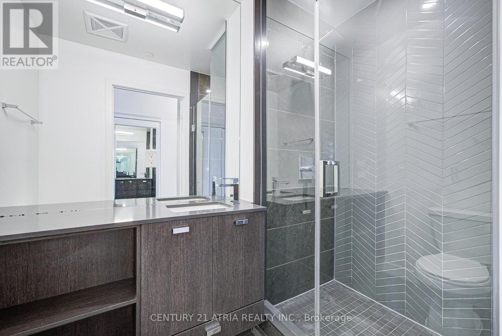 401 - 10 De Boers Drive, Toronto, Ontario  M3J 0H1 - Photo 28 - W12349735