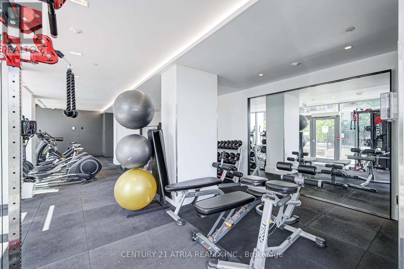 401 - 10 De Boers Drive, Toronto, Ontario  M3J 0H1 - Photo 35 - W12349735