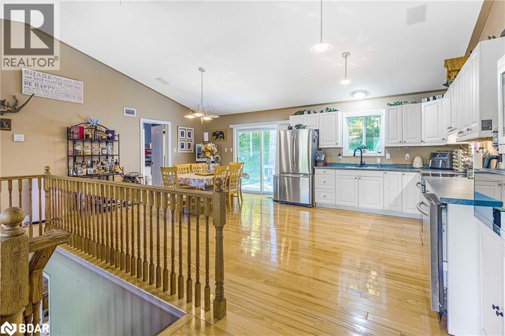 87 Farlain Lake Road E, Tiny, Ontario  L9M 0B5 - Photo 5 - 40761231