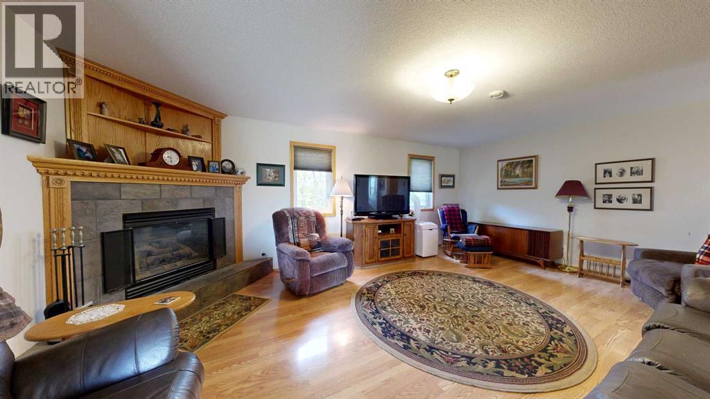 18320 Twp 39-0, Botha, Alberta  T0C 2L0 - Photo 22 - A2236905