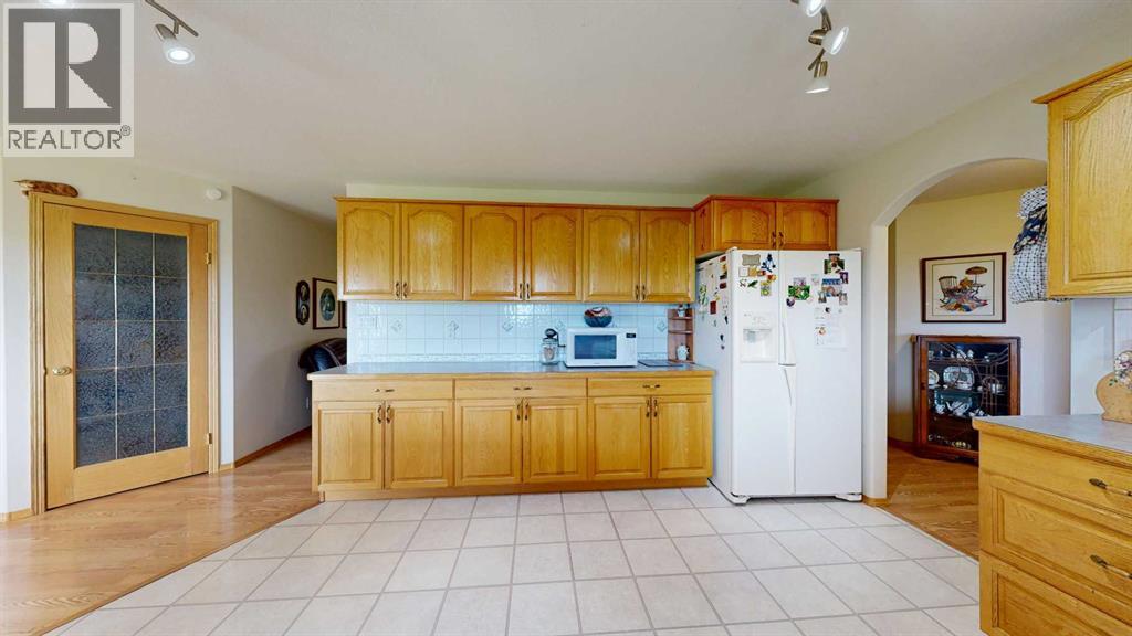 18320 Twp 39-0, Botha, Alberta  T0C 2L0 - Photo 19 - A2236905