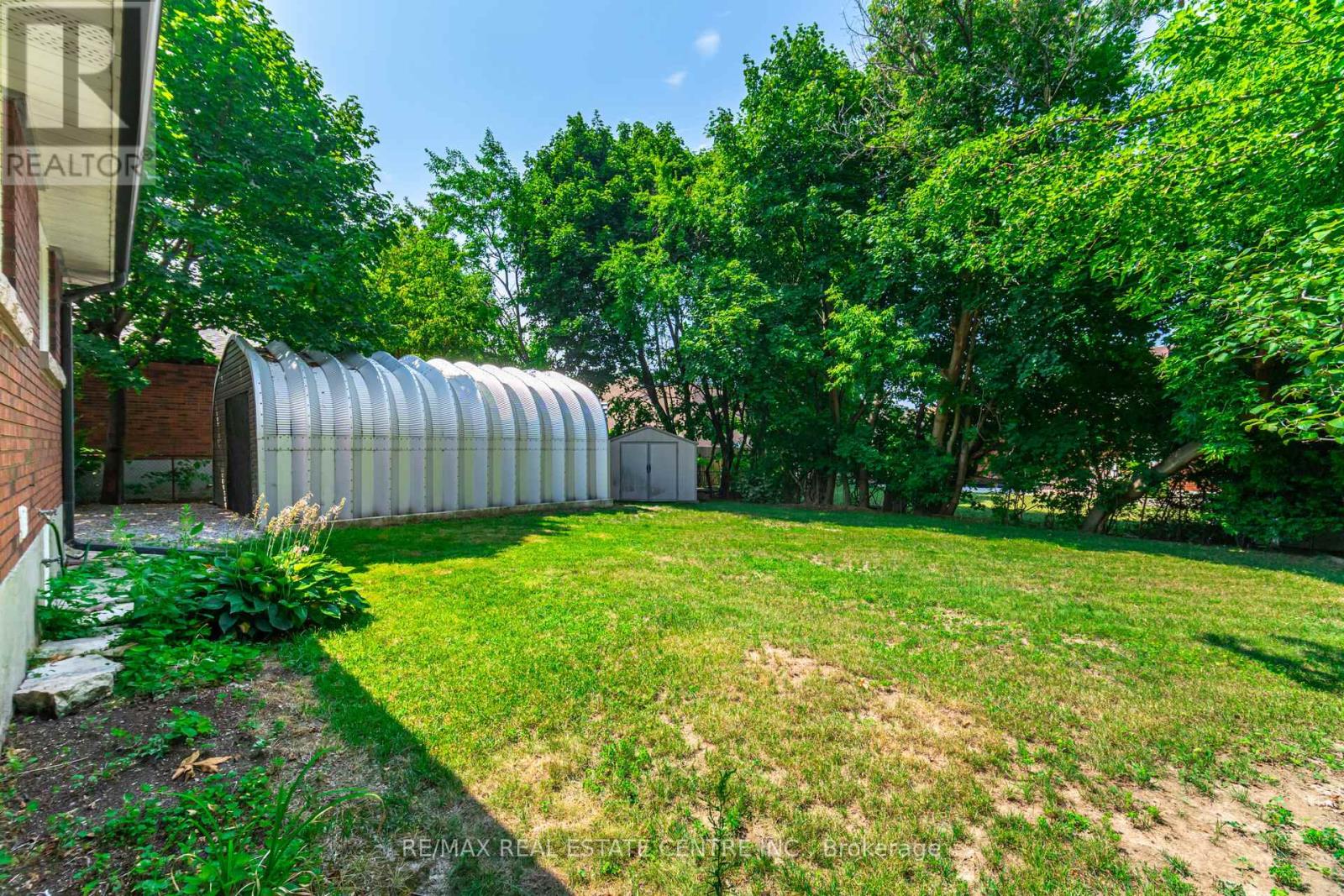 166 Terrace Drive, Hamilton, Ontario  L9A 2Z1 - Photo 38 - X12349718