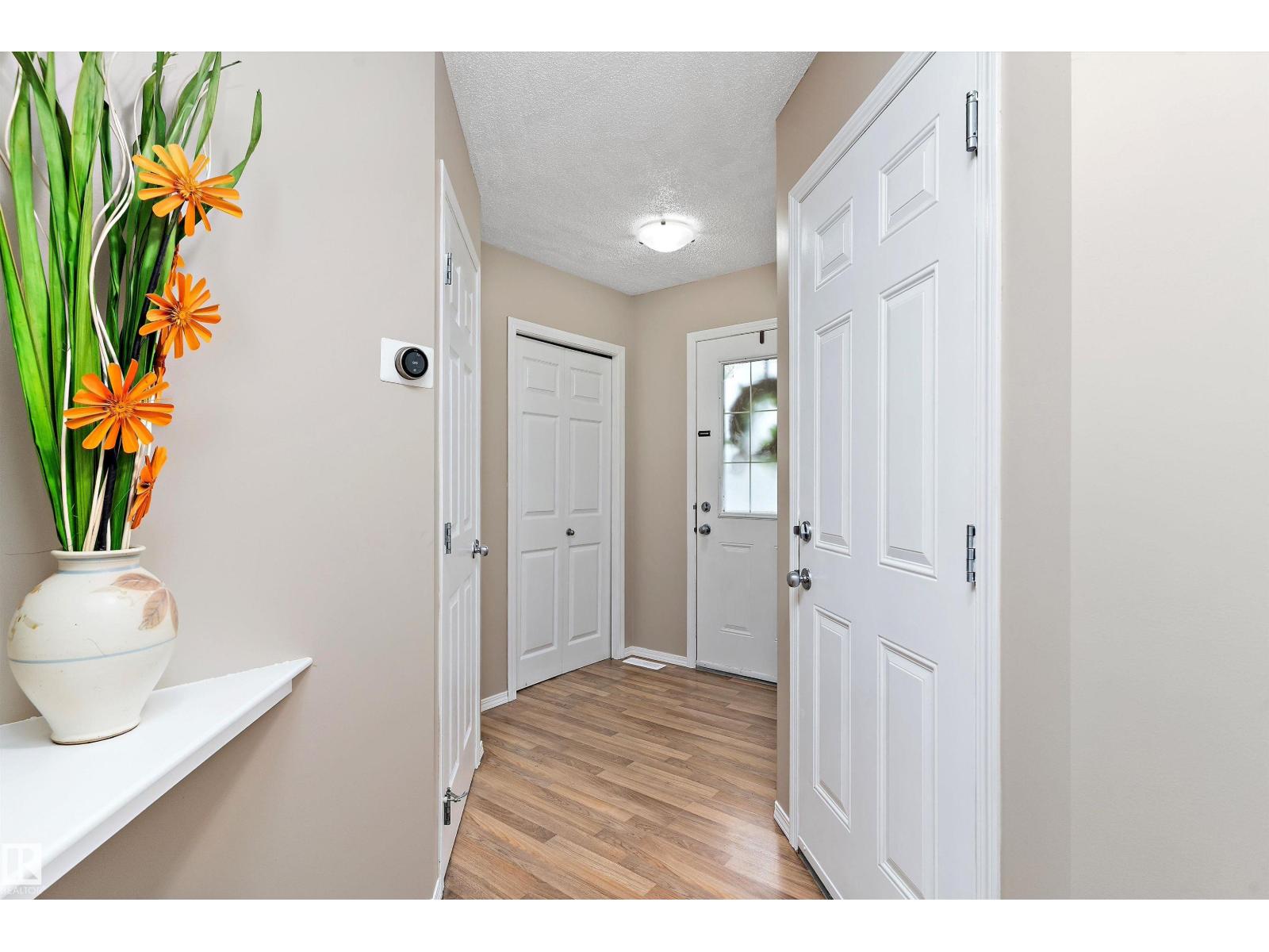 6232 1a Av Sw, Edmonton, Alberta  T6X 0C1 - Photo 2 - E4453479
