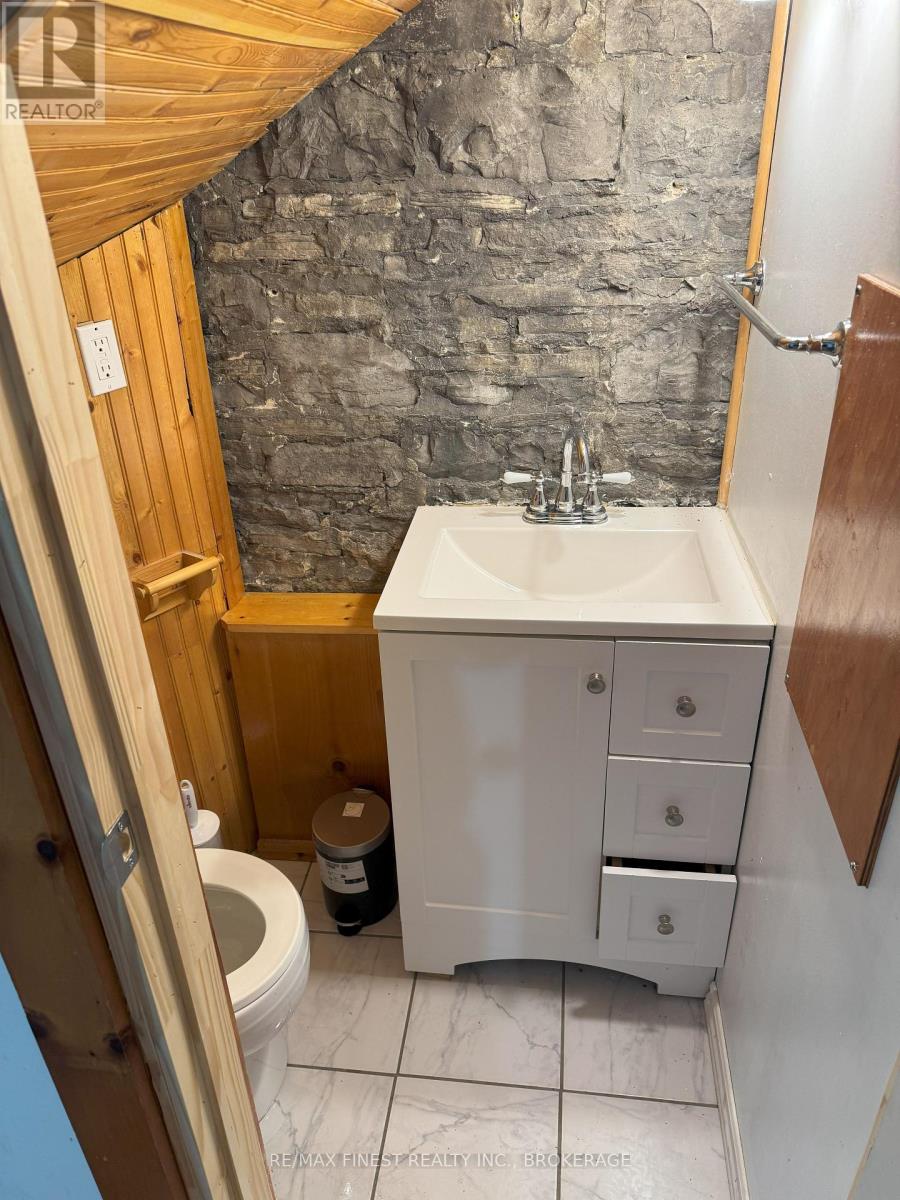 202 King Street E, Kingston, Ontario  K7L 3A4 - Photo 17 - X12347158