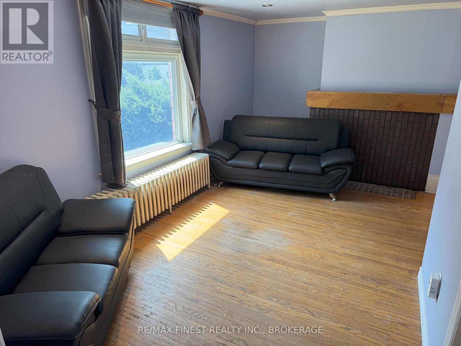 202 King Street E, Kingston, Ontario  K7L 3A4 - Photo 7 - X12347158