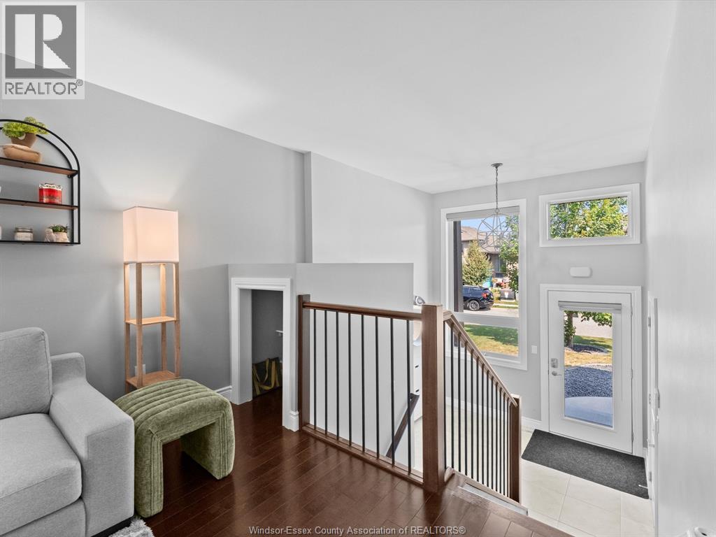 Property at 11927 MAITLAND AVENUE image 4