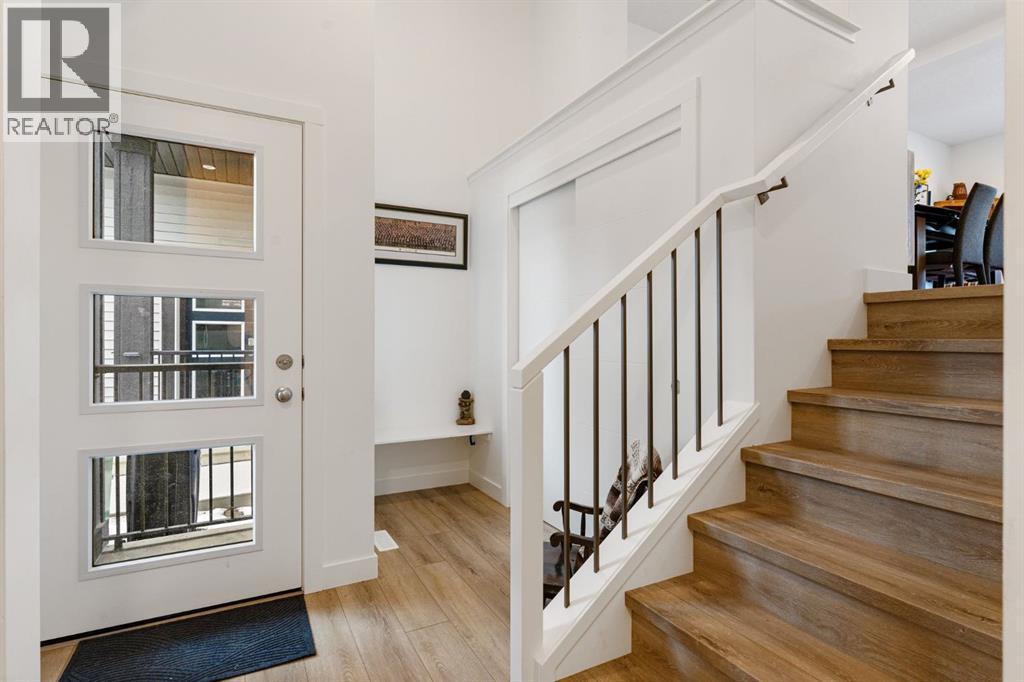 Property at 243 Heritage Heights image 4