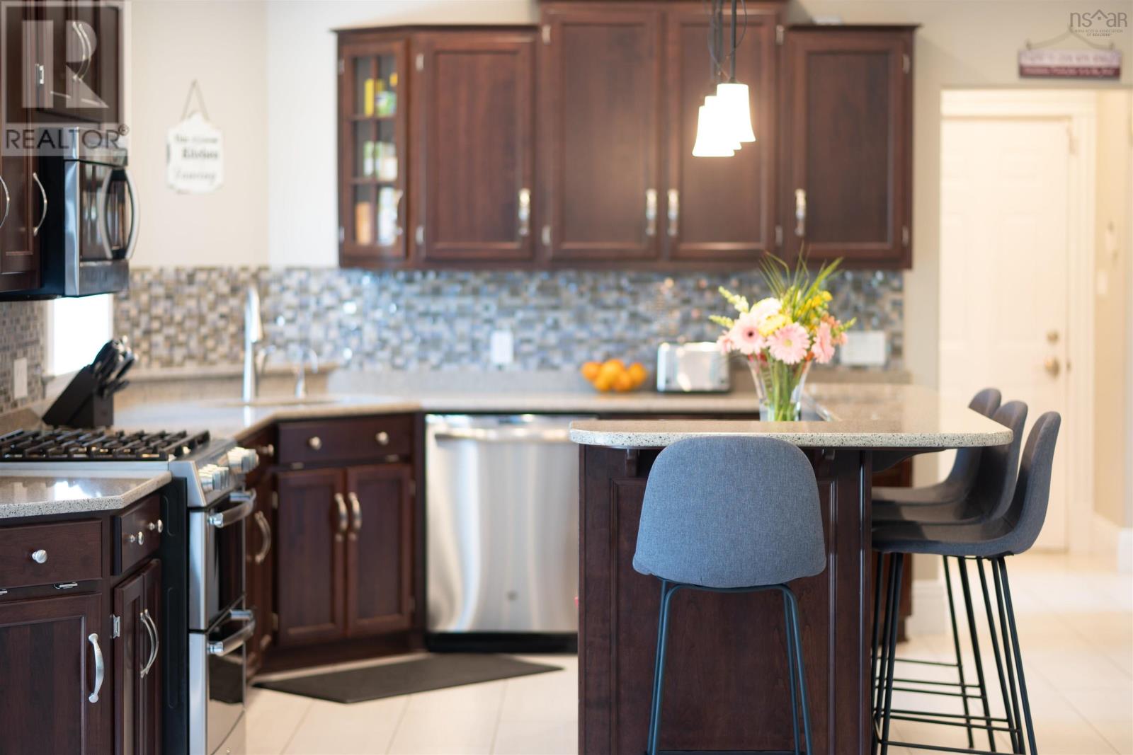 13697 Highway 1, Wilmot, Nova Scotia  B0P 1W0 - Photo 13 - 202515196