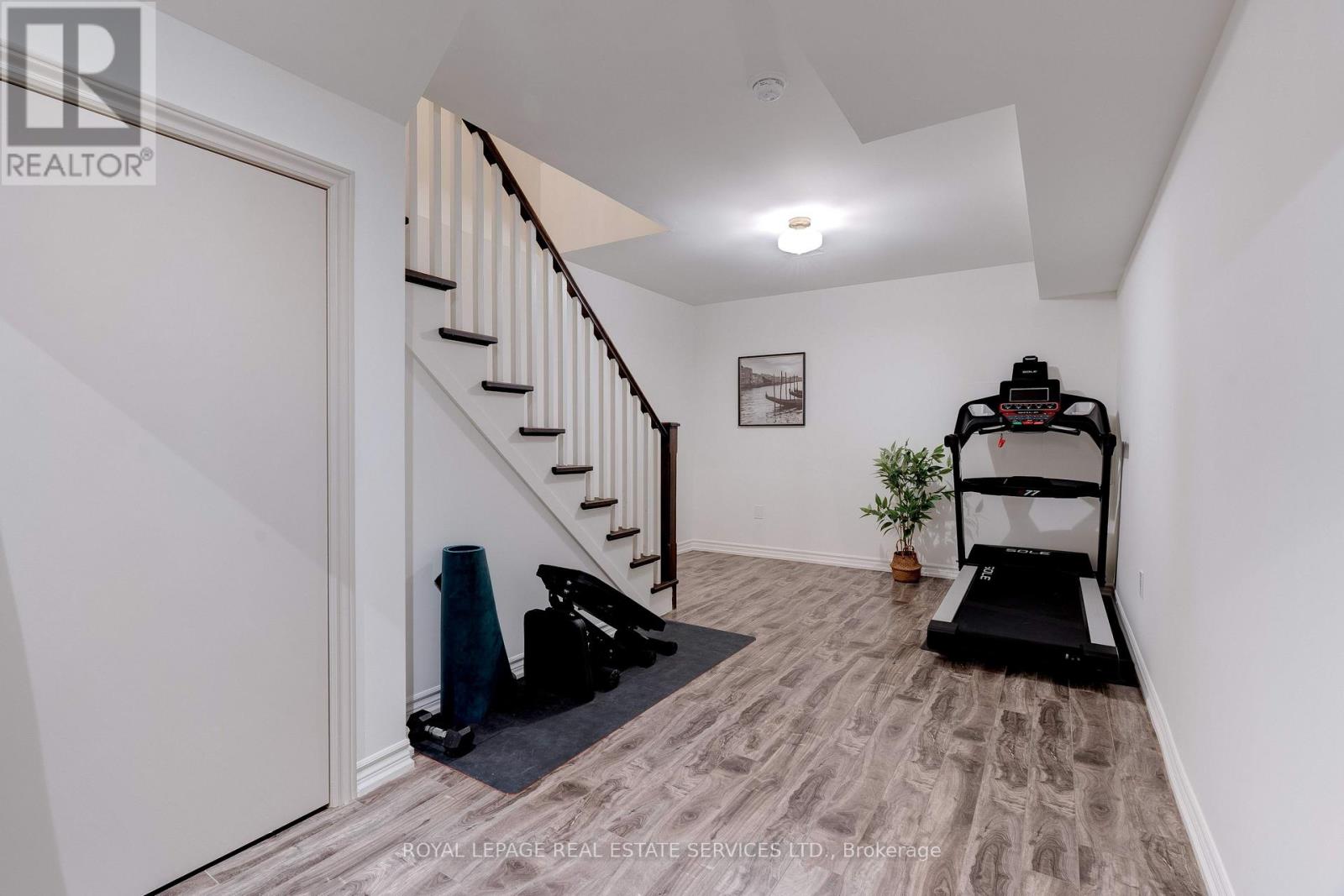 437 Inglehart Street N, Oakville, Ontario  L6J 3J5 - Photo 38 - W12236368
